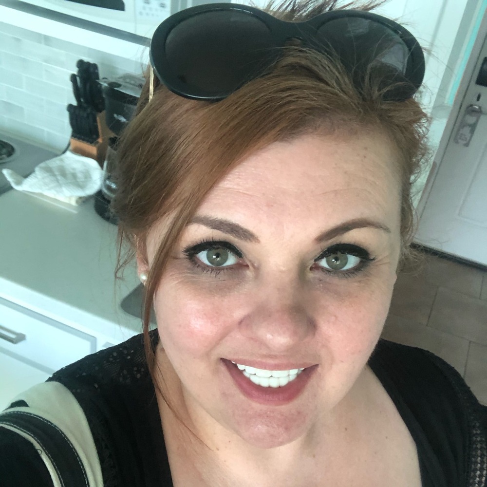 Meet your Posher, Charlotte